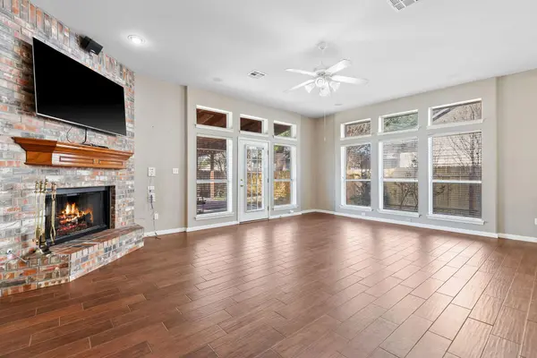 2944 Clinton PL, Round Rock, TX 78665