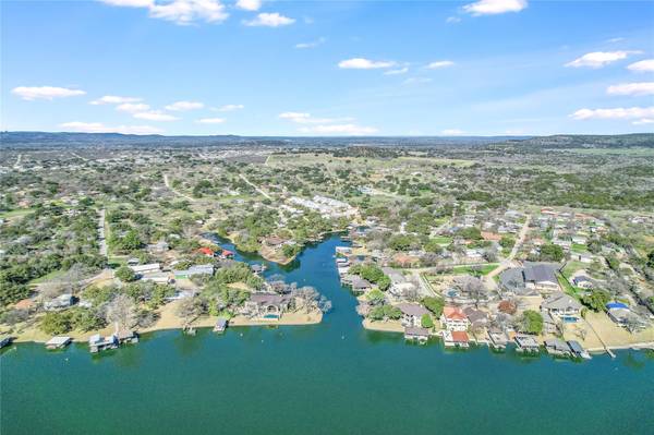 2419 Cherry LN, Kingsland, TX 78639