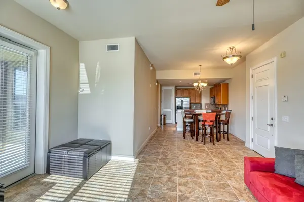 101 W Bank #27, Horseshoe Bay, TX 78657