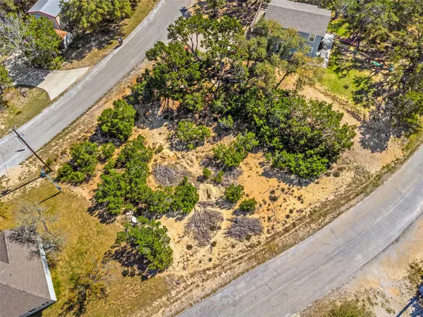434 Twilight DR, Canyon Lake, TX 78133