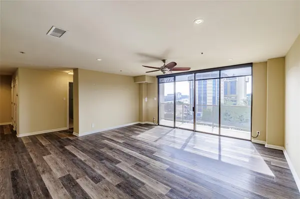 40 N Interstate 35 #6D3, Austin, TX 78701