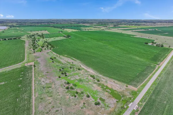 12500 Felder LN, Coupland, TX 78615
