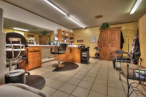 609 W Young ST, Llano, TX 78643