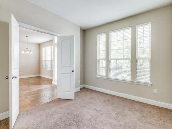 1215 Sun TRL, New Braunfels, TX 78130