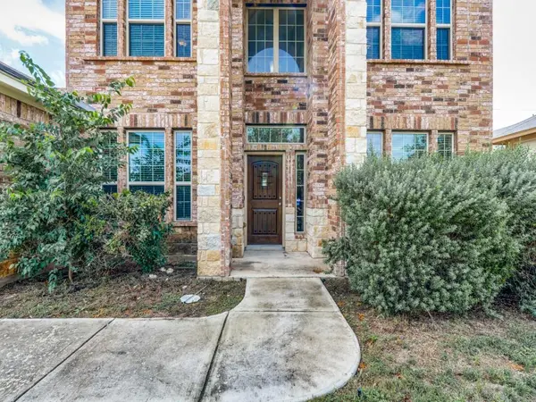 1215 Sun TRL, New Braunfels, TX 78130