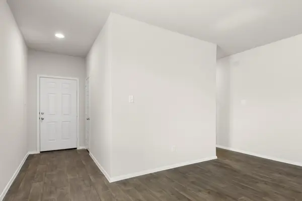 700 Running Creek DR, Kyle, TX 78640