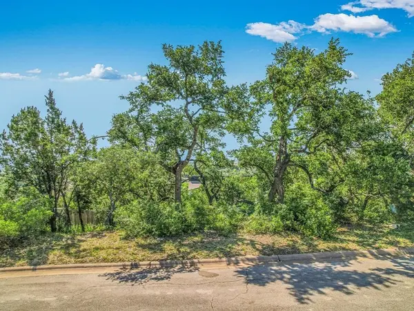 107 Paragon CT, Lakeway, TX 78734