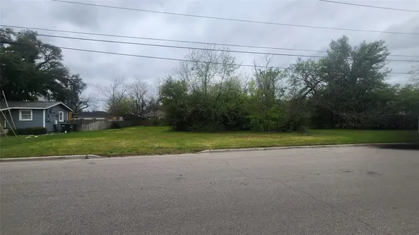 1210 S Myrtle ST, Georgetown, TX 78626