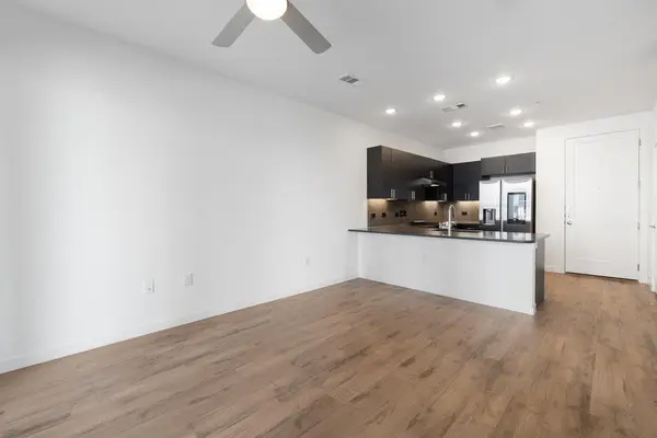 4801 Springdale RD #1106, Austin, TX 78723
