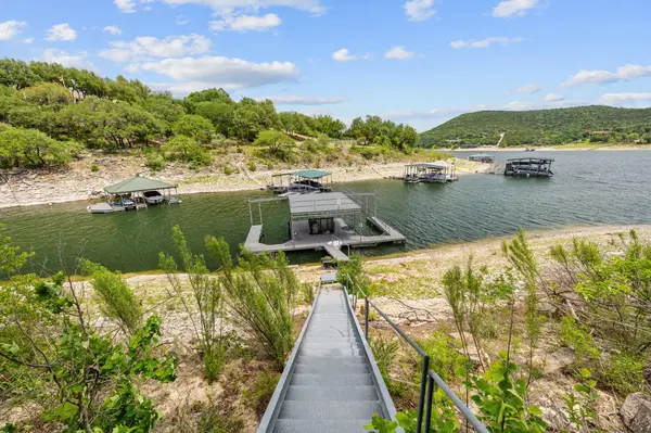 17620 Hunters Hollow, Jonestown, TX 78645