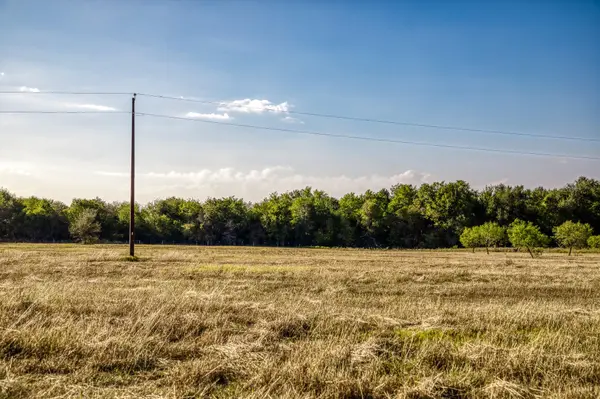 460 County Road 328, Caldwell, TX 77836