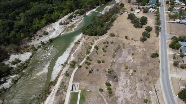 613 Guadalupe ST S, Kerrville, TX 78028