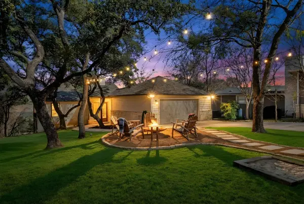 25400 Cove DR, Spicewood, TX 78669