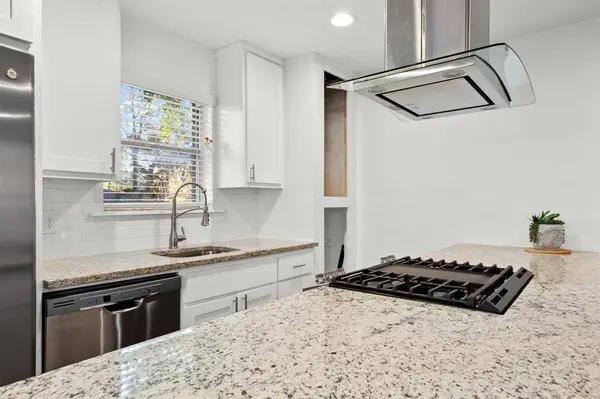 301 E 33rd ST #5, Austin, TX 78705