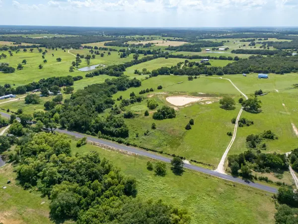 1500 County Road 481, Thrall, TX 76578