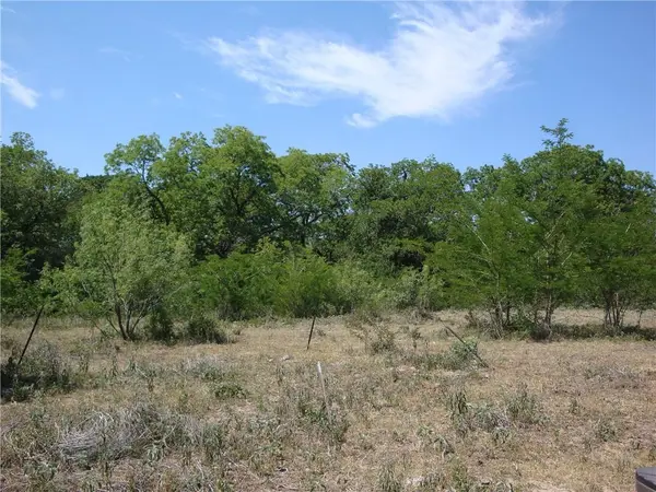 1342 CR 358 RD, Gonzales, TX 77984