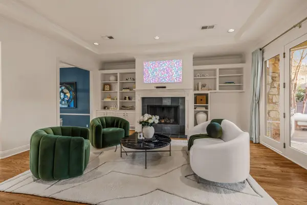 2703 McCullough ST, Austin, TX 78703