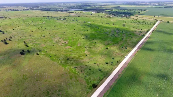 11373 Fm 112, Thrall, TX 76578