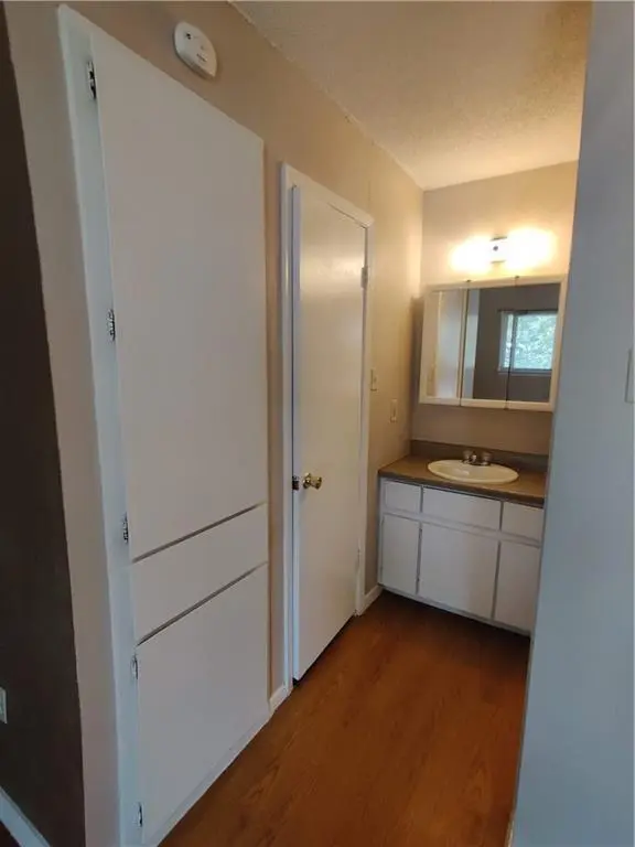 400 W 34th ST #206, Austin, TX 78705