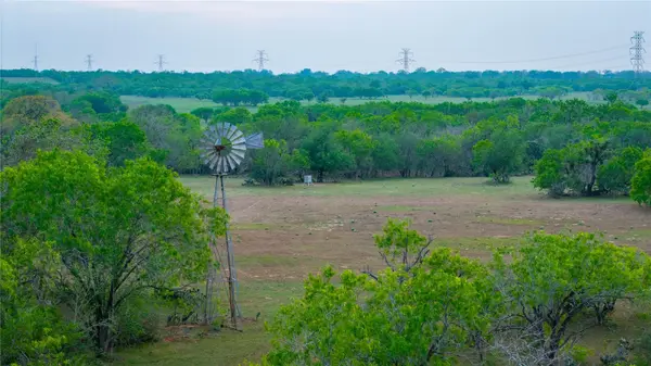 TBD County Road 404, Floresville, TX 78114