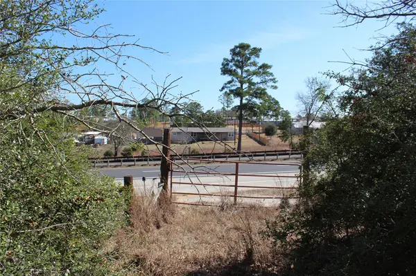 736 Highway 21 HWY E, Bastrop, TX 78602