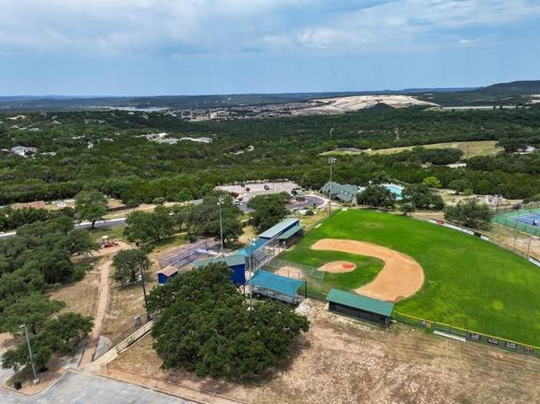 8307 Chestnut CV, Lago Vista, TX 78645
