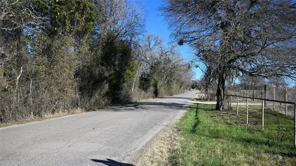 155 Arbuckle RD, Elgin, TX 78621