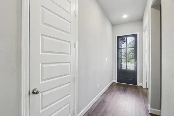 131 Ironbark BND, Bastrop, TX 78602
