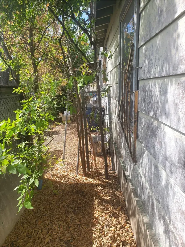 1805 McKinley Ave, Austin, TX 78702