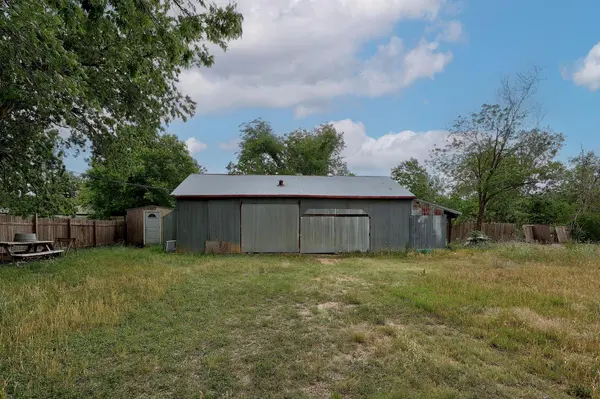 205 Fallwell ST, Liberty Hill, TX 78642
