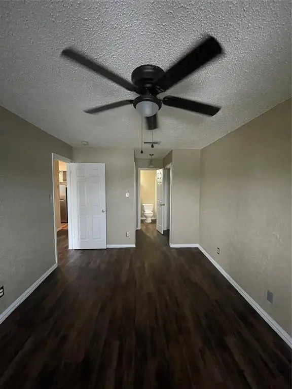 516 South Park DR #201, Austin, TX 78704