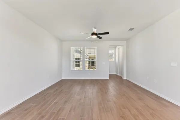 153 Antoinette WAY #102, San Marcos, TX 78666