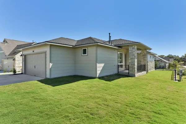 153 Antoinette WAY #102, San Marcos, TX 78666