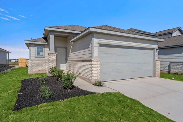 133 Hatari TRL, Jarrell, TX 76537
