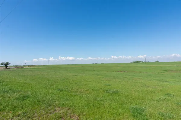 200,204, 210 County Road 160 RD, Taylor, TX 76574