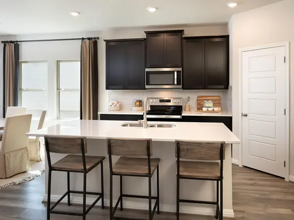 3008 Nash DR, New Braunfels, TX 78132