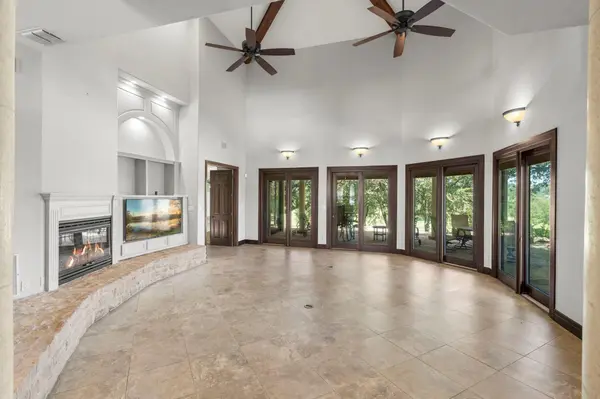 212 Florentine, Horseshoe Bay, TX 78657