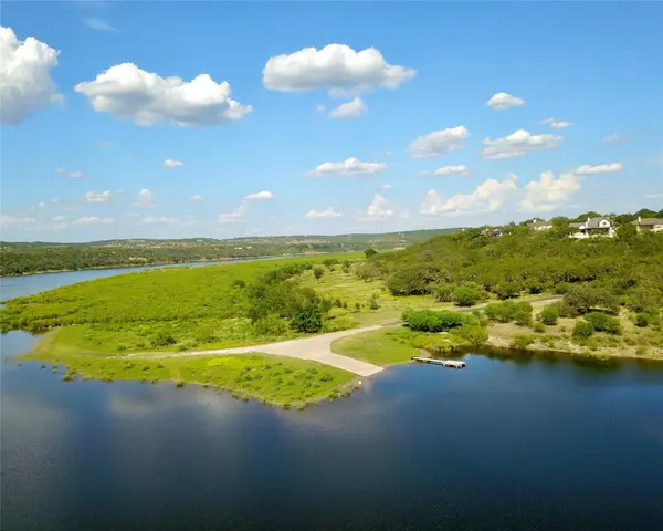 109 Cove Creek DR, Spicewood, TX 78669