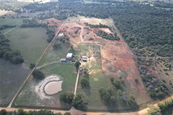 5280 County Road 320, Rockdale, TX 76567