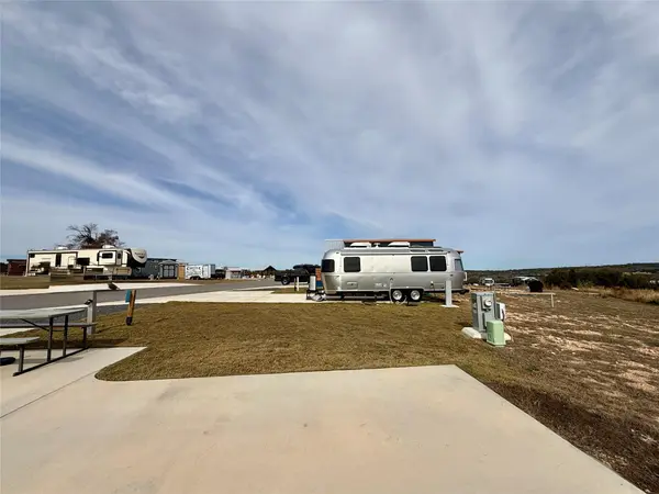 5386 Ranch Road 1376 RD #176, Fredericksburg, TX 78624