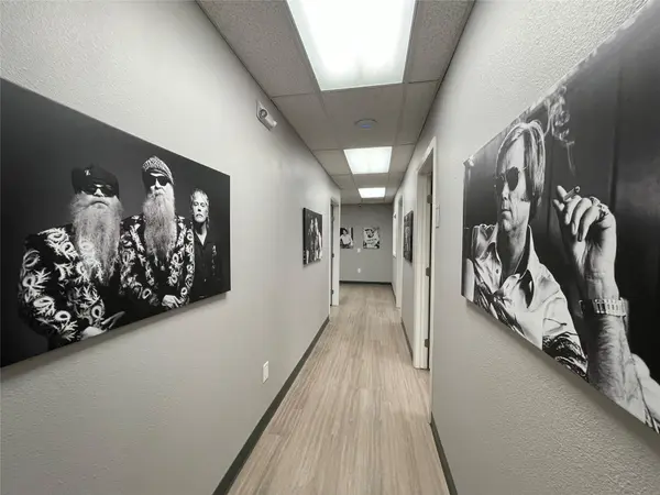 1409 N Bishop ST, San Marcos, TX 78666