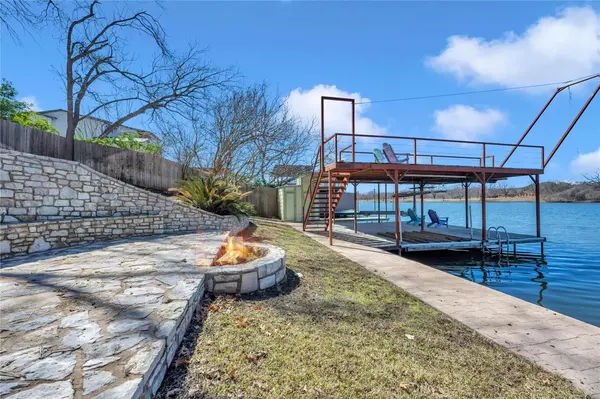 418 County Road 119A, Kingsland, TX 78611