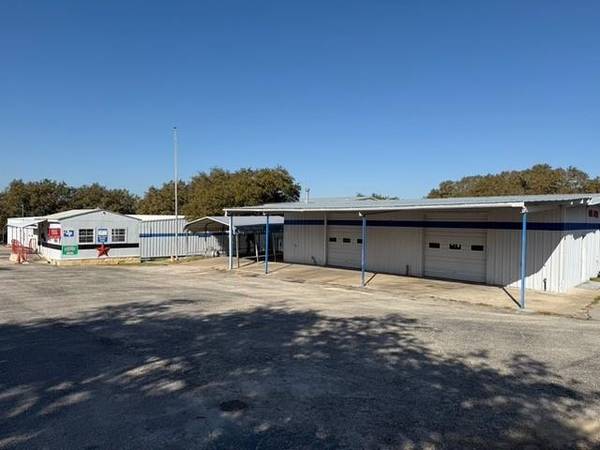 804 Bee Creek RD, Spicewood, TX 78669