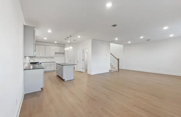 425 Bristlecone BND, Liberty Hill, TX 78642
