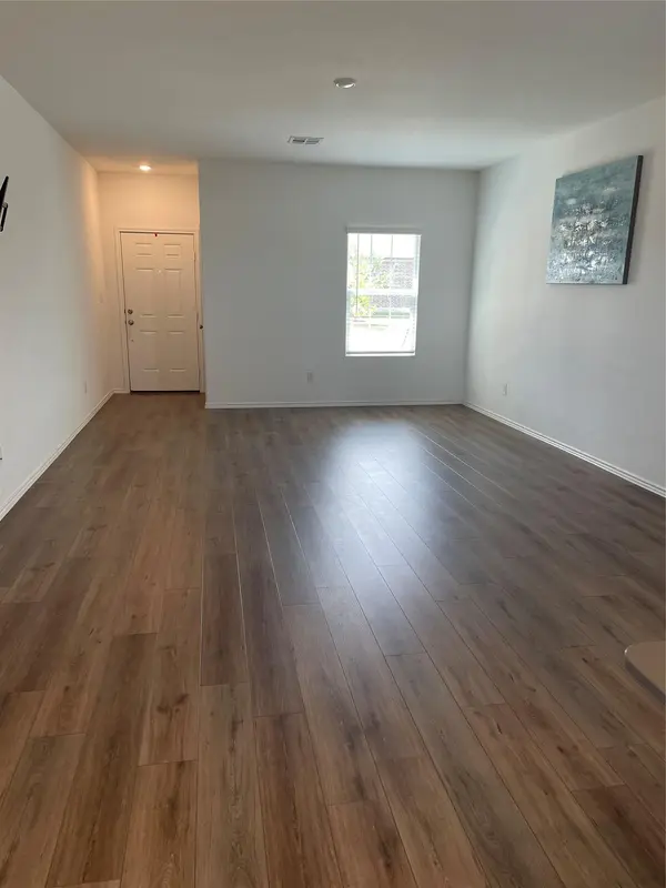 109 Seminole DR, San Marcos, TX 78666