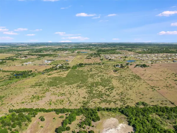 550 Schubert LN, Kyle, TX 78640