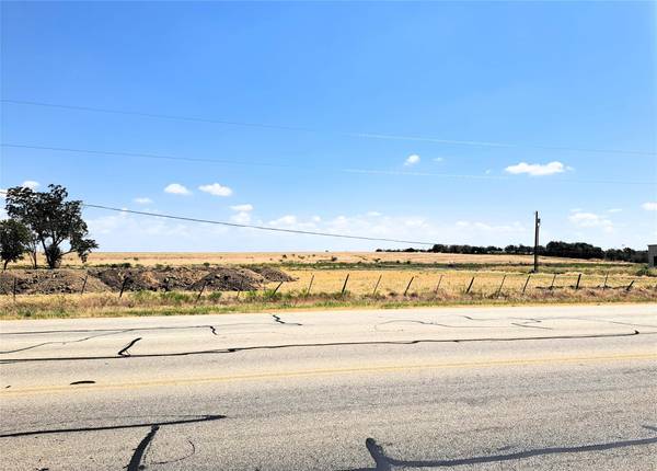 5800 HWY 95 N HWY, Granger, TX 76530