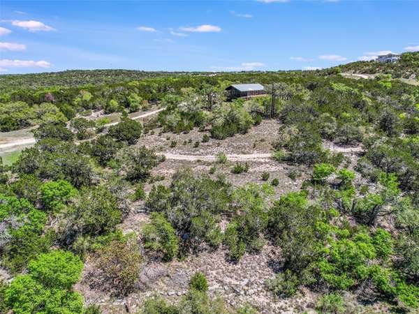 910 Plant Lady LN, Dripping Springs, TX 78620
