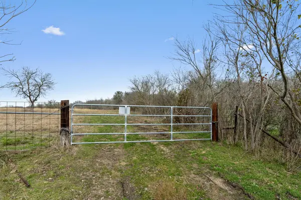 0 Rolling Ridge RD, Lockhart, TX 78644