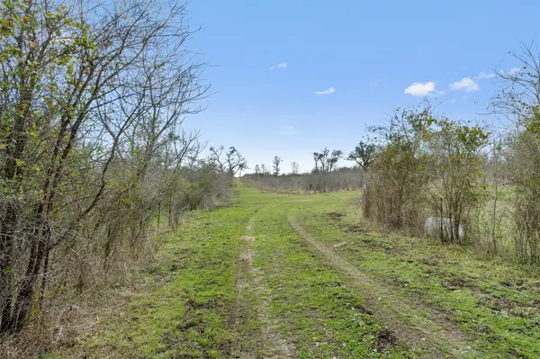 0 Rolling Ridge RD, Lockhart, TX 78644